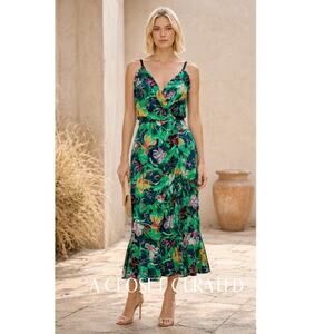 Saloni Dress 4
